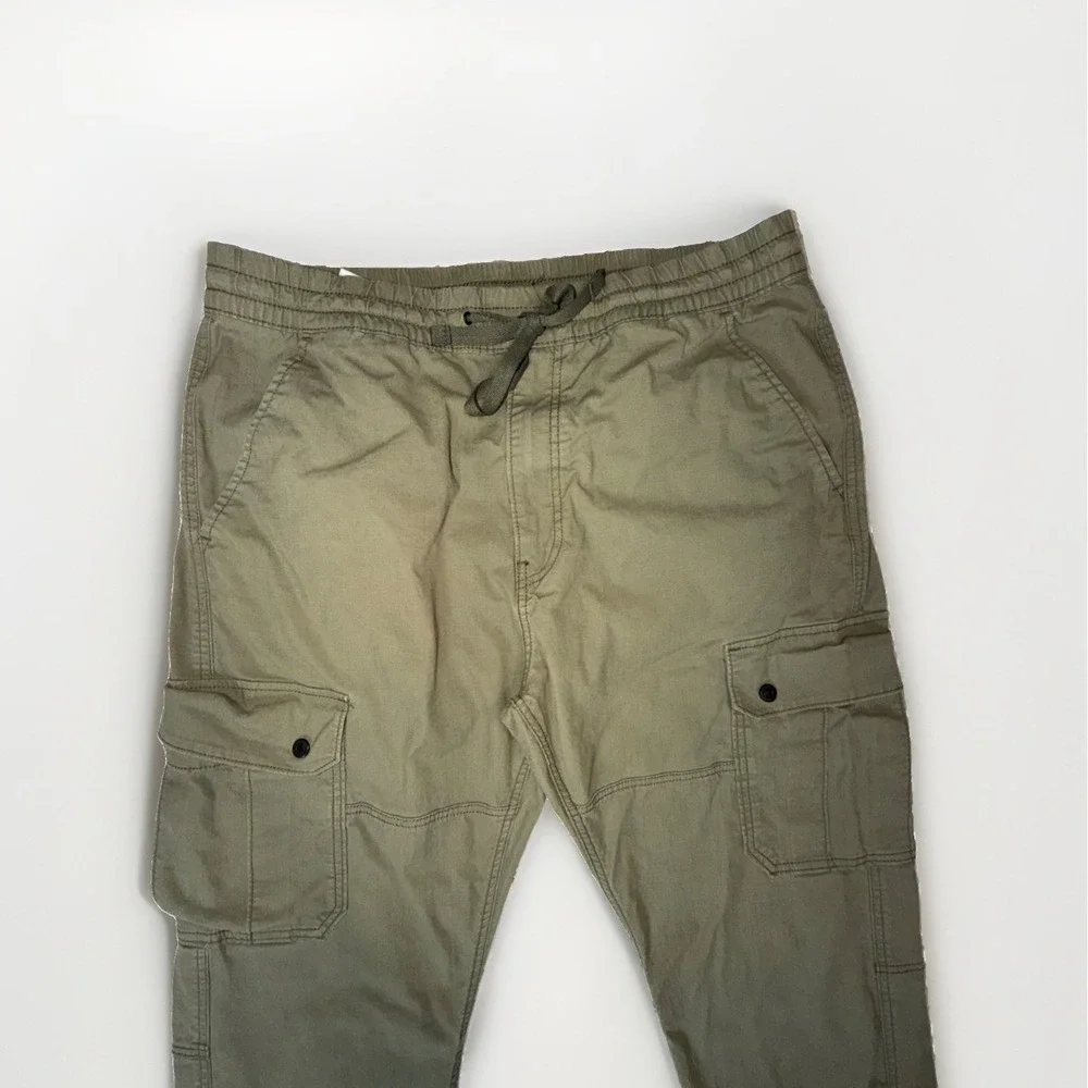Levis Men's Army Green Cargo Joggers Pants Size Large  34X27.5 Drawstring Waist